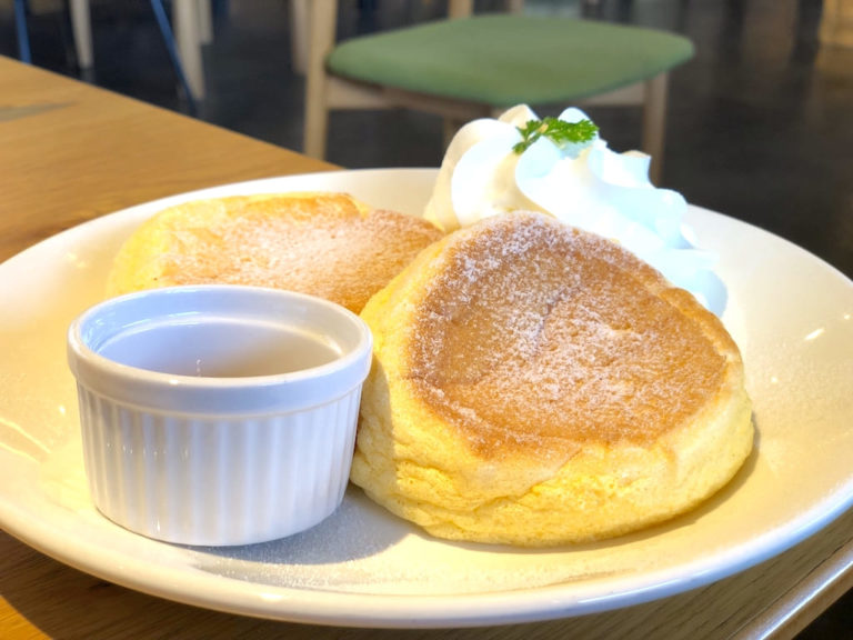 喜多方市のカフェ コッコツリー わたぐもパンケーキで夢ごこち