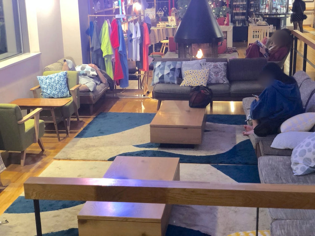 大宮 おふろcafe Utatane へのアクセス 平日の混雑具合を写真でレポ