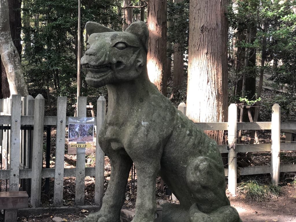 宝登山神社　オオカミ